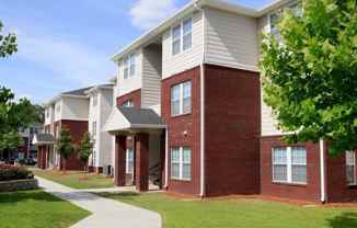 2415 Se 4th Ln - Photo 1 of 1