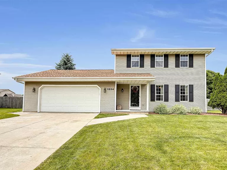1234 S 9th St, De Pere, WI 54115 - 3 Bedroom Apartment for Rent | PadMapper