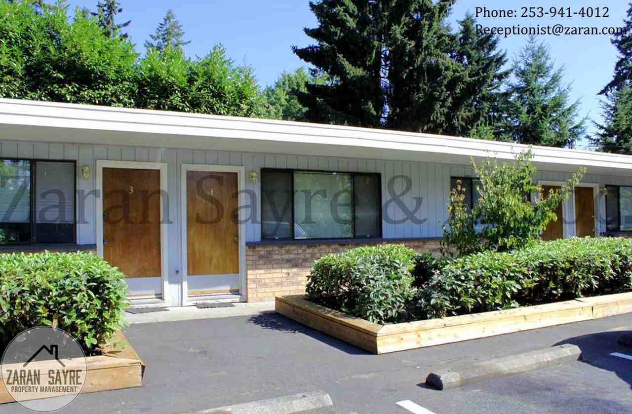 Greystone Apartments: Senior Independent Living Community - Photo 2 of 10