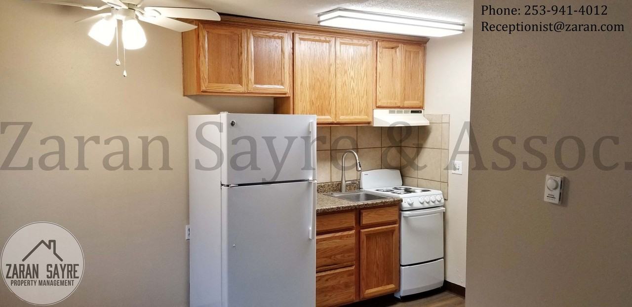 Greystone Apartments: Senior Independent Living Community - Photo 5 of 10