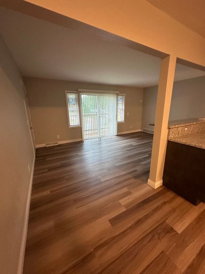 The Court Apartments - Photo 6 of 22