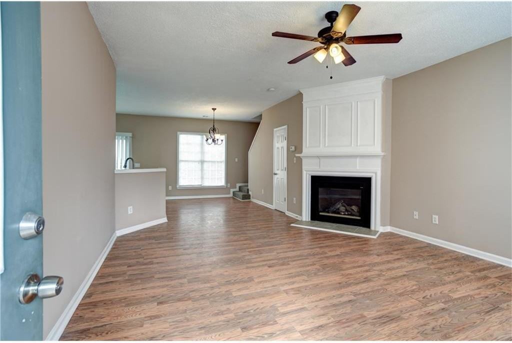 1678 Leyland Dr Nw - Photo 5 of 21