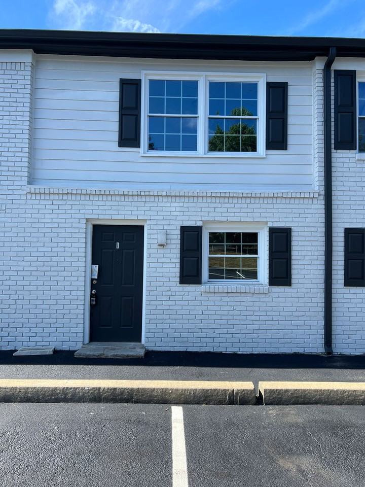 164 Maddox St #F - Photo 3 of 16