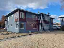 featured image of 675 Denslowe Dr