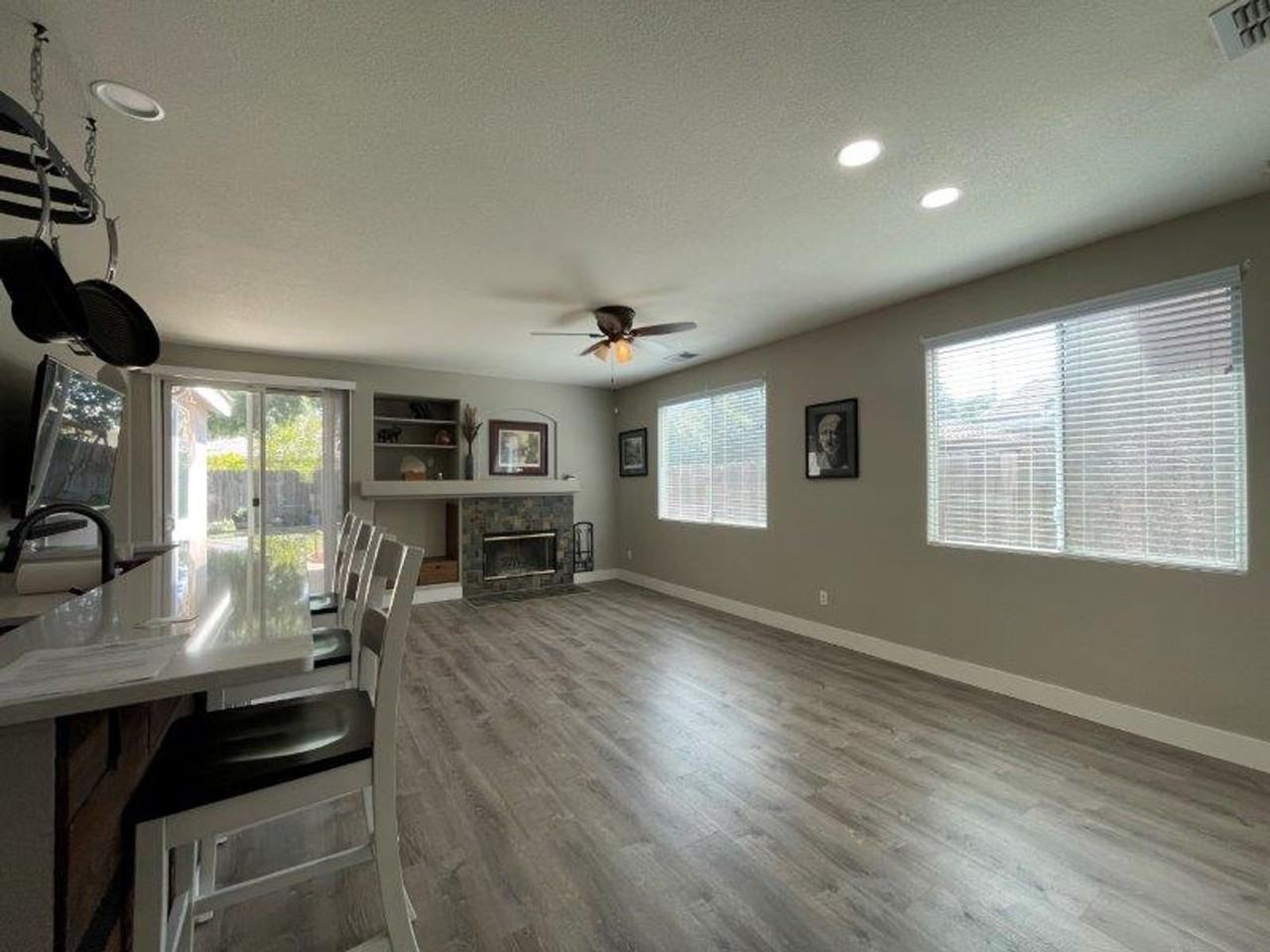 9354 Marlemont Cir - Photo 3 of 38