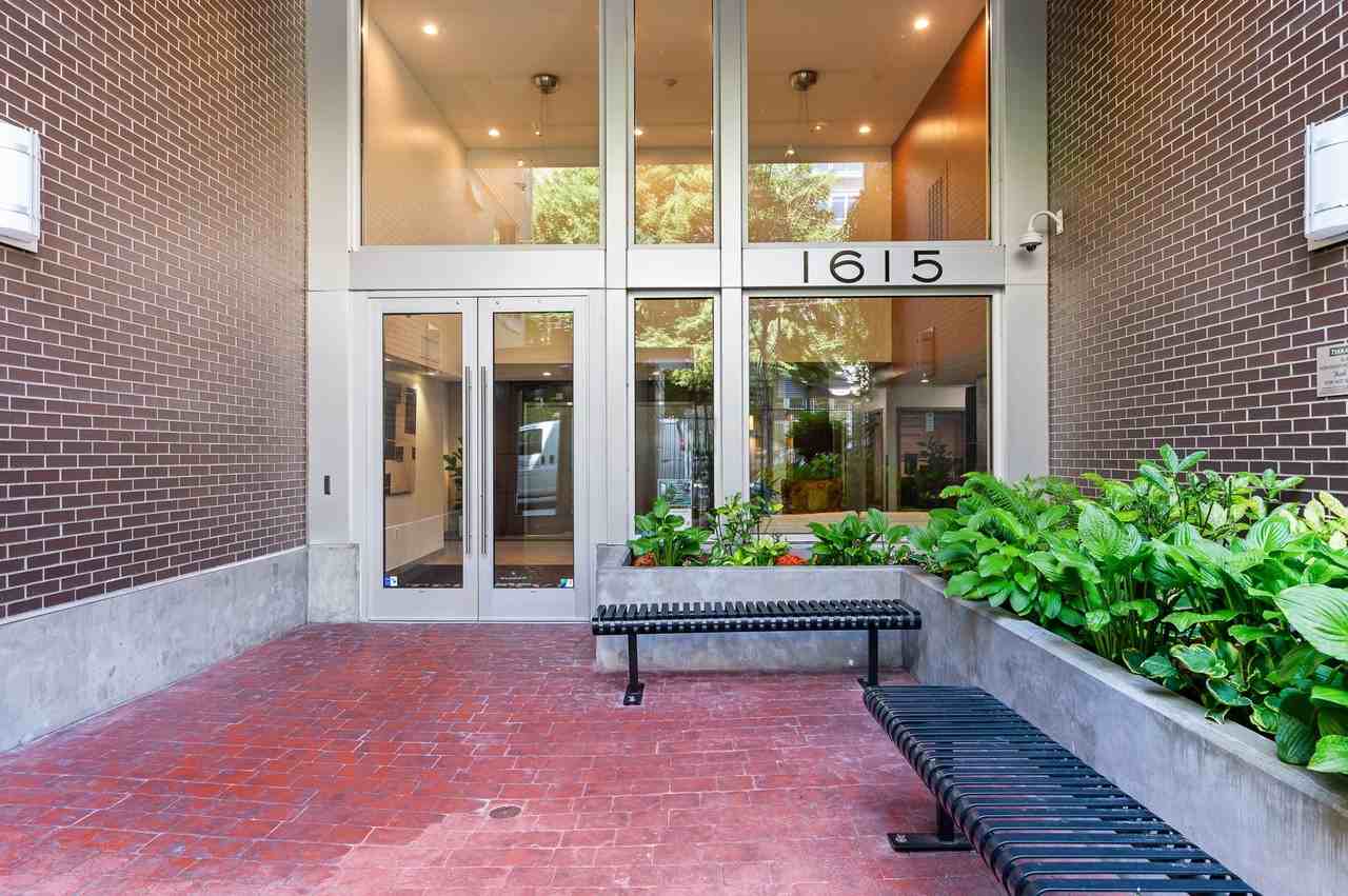 Terravita Luxury Residences - Photo 4 of 50