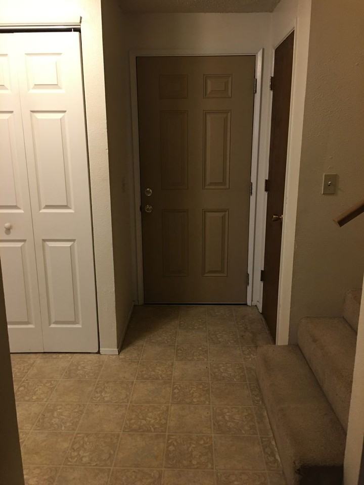 84 N Jefferson St #1 - Photo 3 of 22