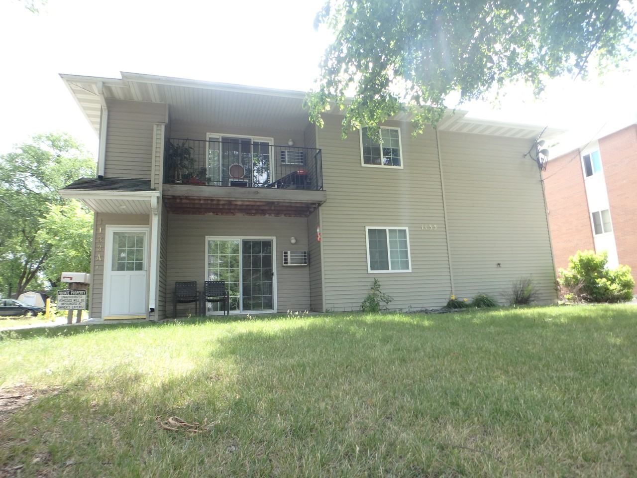 Woodbury III Apartments - Photo 2 of 5