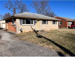 featured image of 1525 Anna Ln