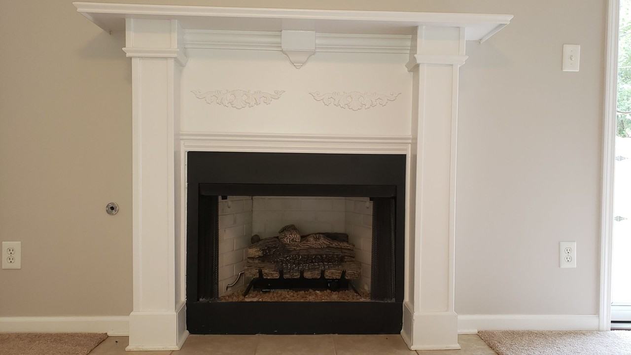 12 Laurel Creek Dr - Photo 3 of 15