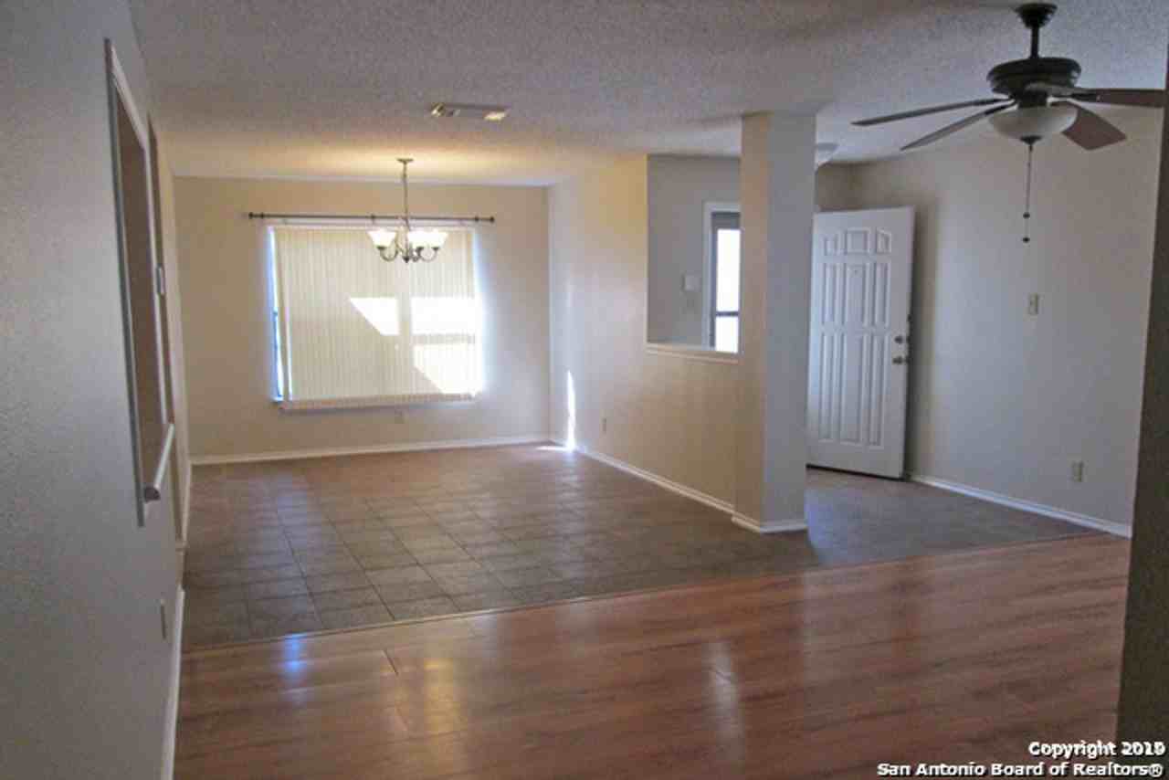 6718 Badger Pass Dr - Photo 3 of 11
