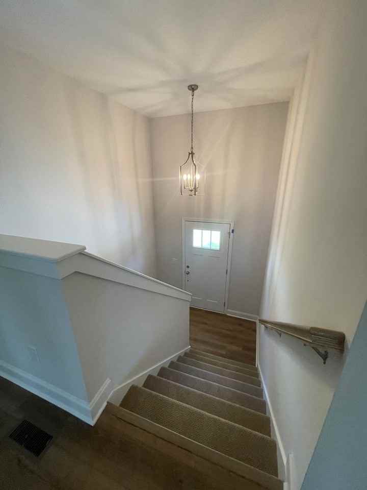 7203 Old Bug Ln - Photo 2 of 34