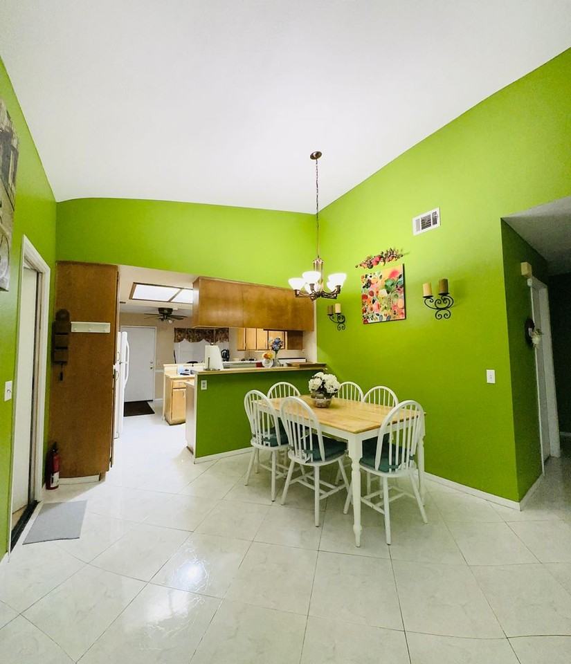 4220 Ilex Ct - Photo 2 of 14