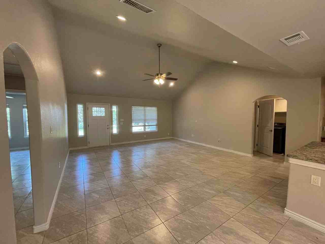 1881 Blueridge Dr - Photo 6 of 32