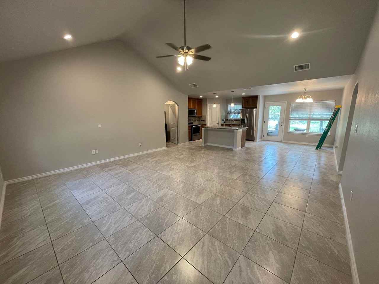 1881 Blueridge Dr - Photo 7 of 32