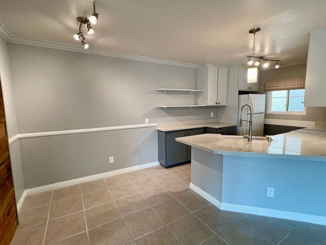 7167 Camino Degrazia - Photo 6 of 34
