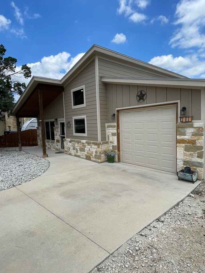 1288 Winding Creek Trl - Photo 3 of 45