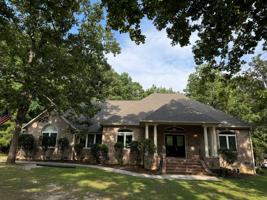 featured image of 35 Oak Lndg