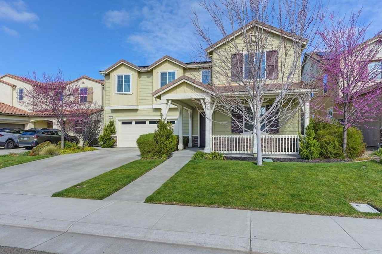 917 Wilderness Way - Photo 2 of 41