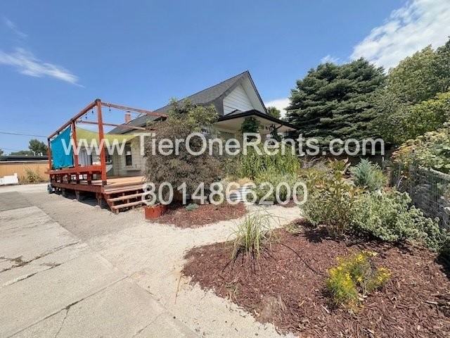 141 E Wentworth Ave - Photo 5 of 30