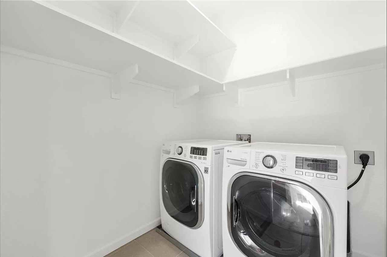 22809 Filbert St #1 - Photo 2 of 8