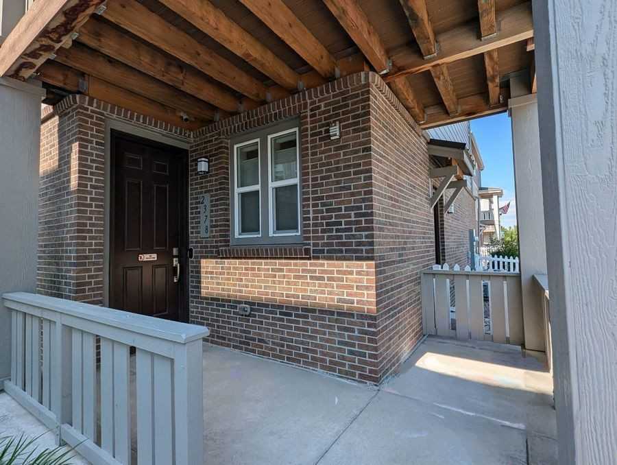 2378 S Troy Ct - Photo 2 of 25