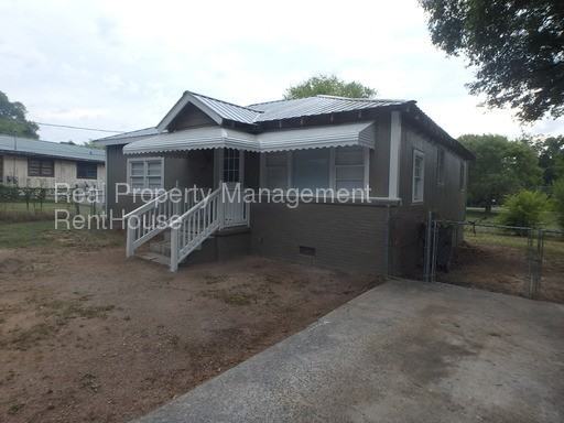 331 Fairview Ave - Photo 2 of 12