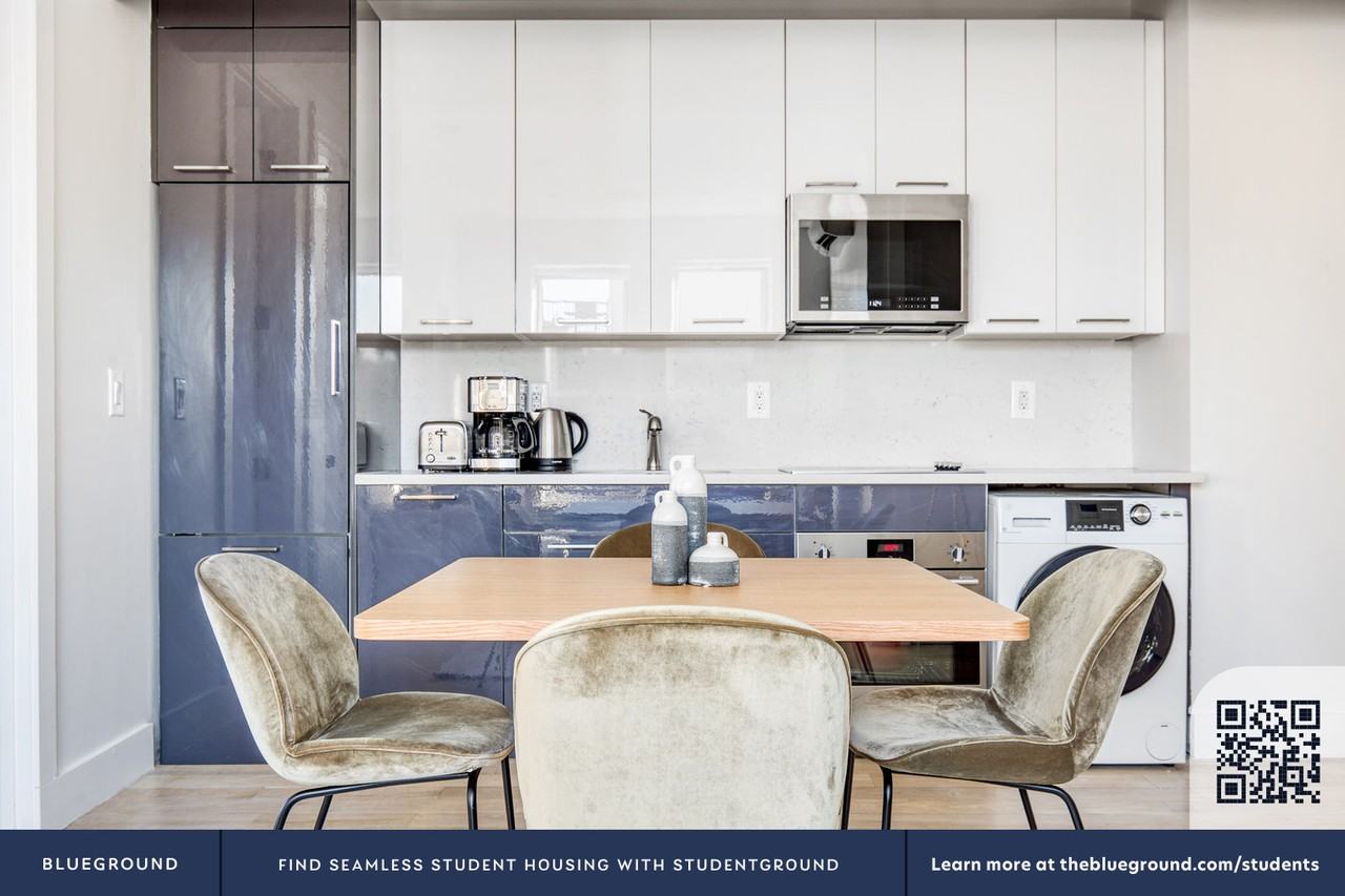 131 Smith St #718 - Photo 6 of 24