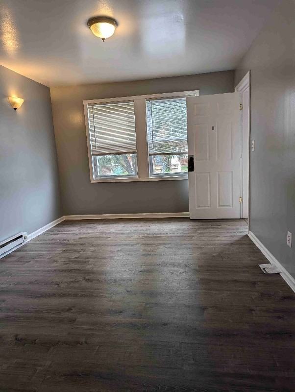 807 Stoll St #1 - Photo 3 of 9