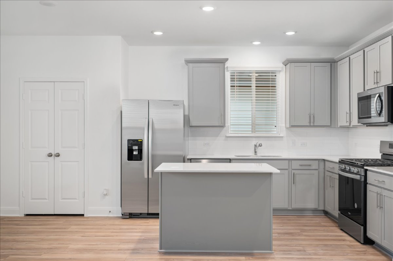 1636 West Kerr Pass - Photo 3 of 14