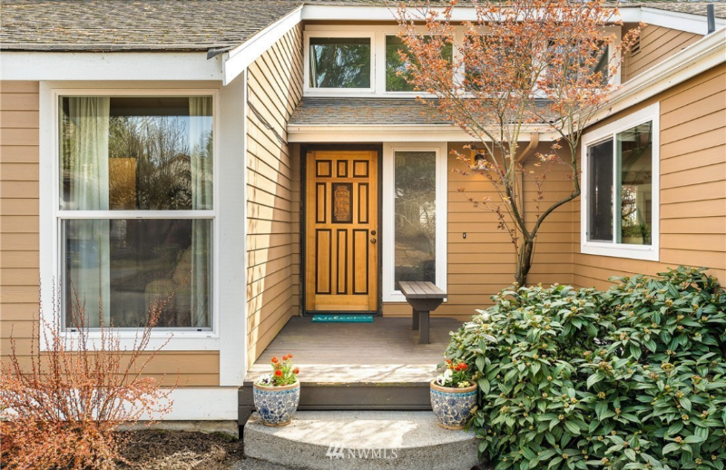 13625 133rd Ave Ne - Photo 2 of 11