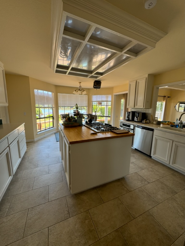 60 Peacock Dr - Photo 3 of 6