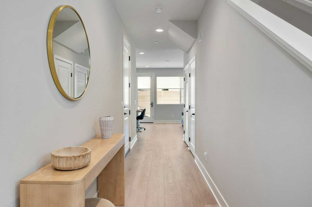 2906 Foundry Court - Photo 4 of 49