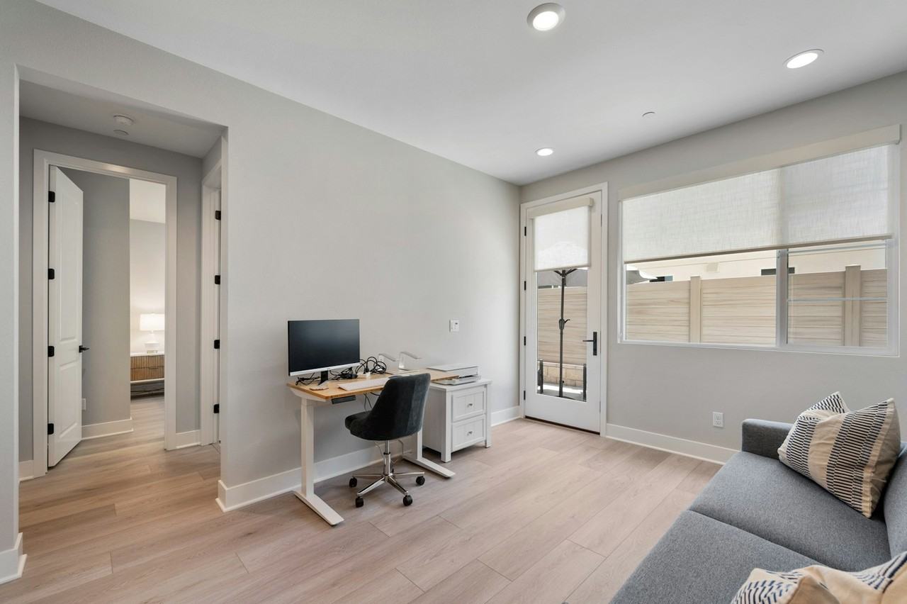 2906 Foundry Court - Photo 6 of 49