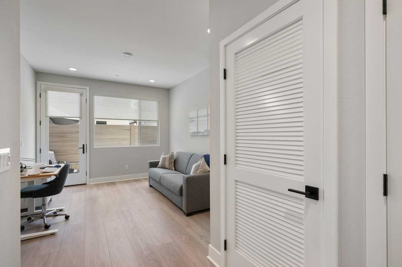 2906 Foundry Court - Photo 7 of 49