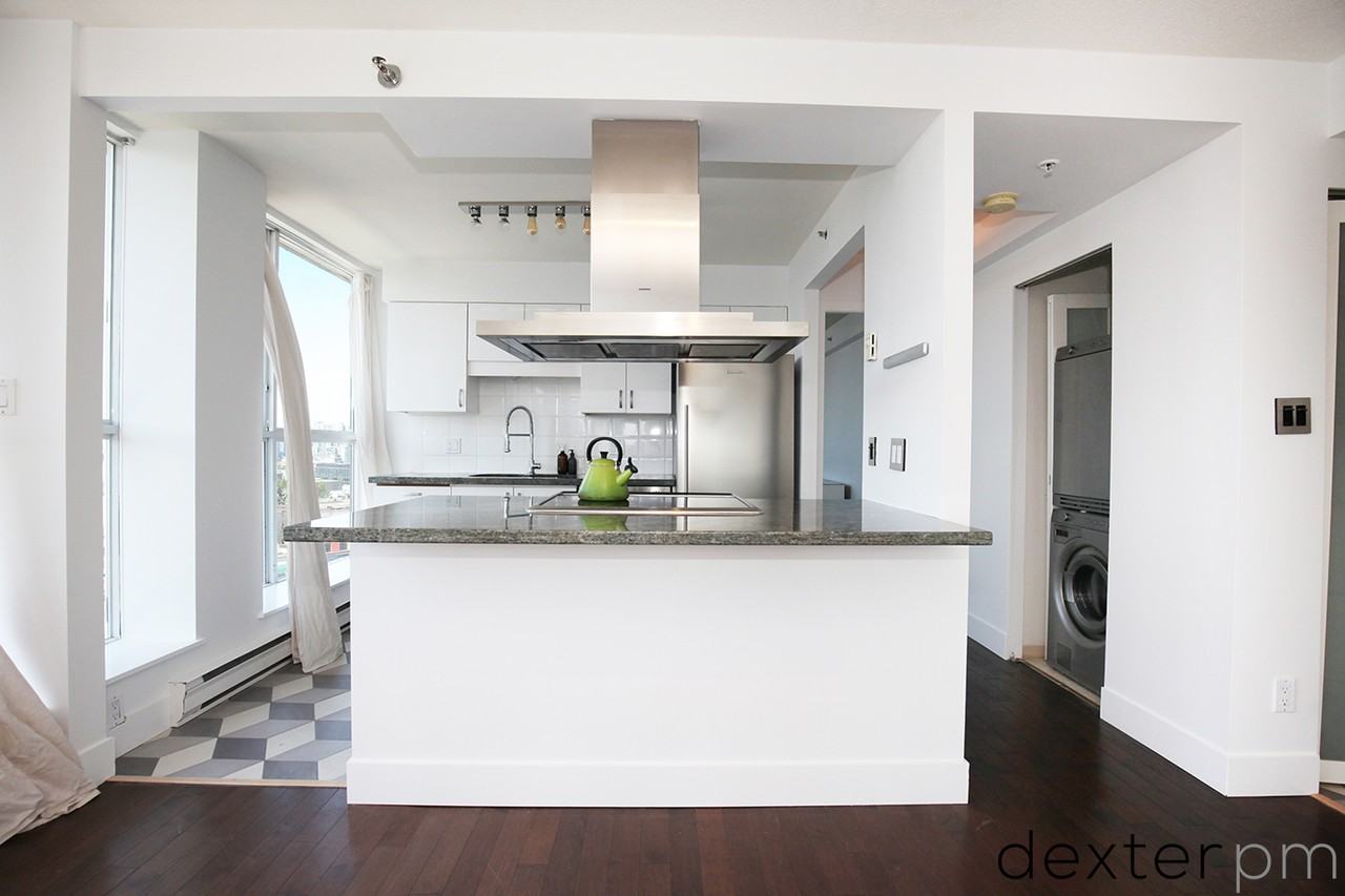 288 East 8th Avenue #904 - Photo 5 of 17