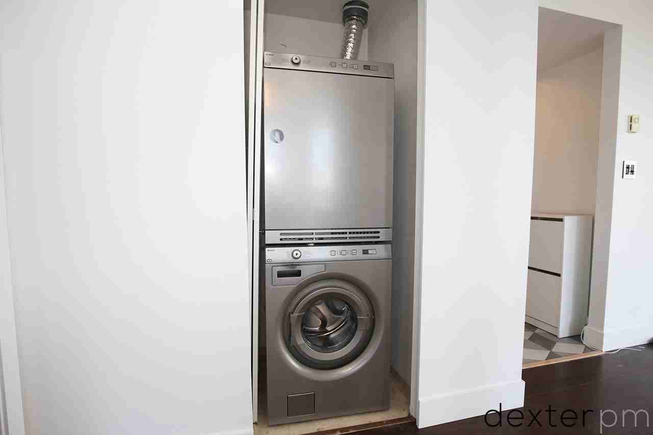 288 East 8th Avenue #904 - Photo 6 of 17