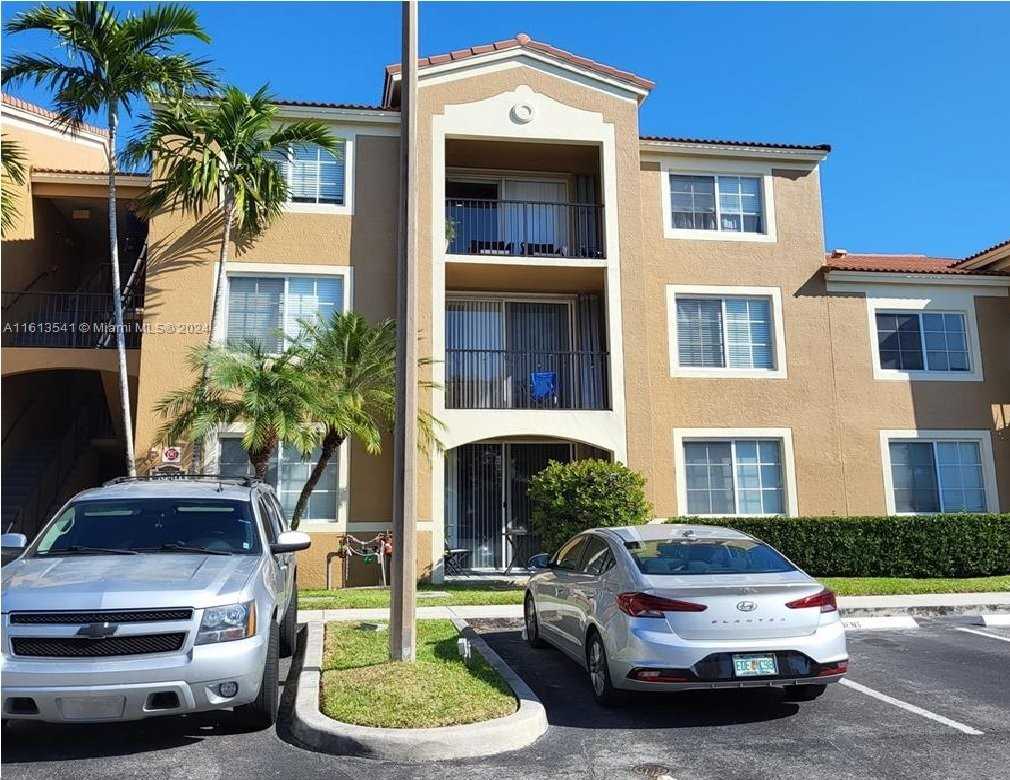 Apartments for Rent in Kings Point, Tamarac, FL 25 Rentals Zumper