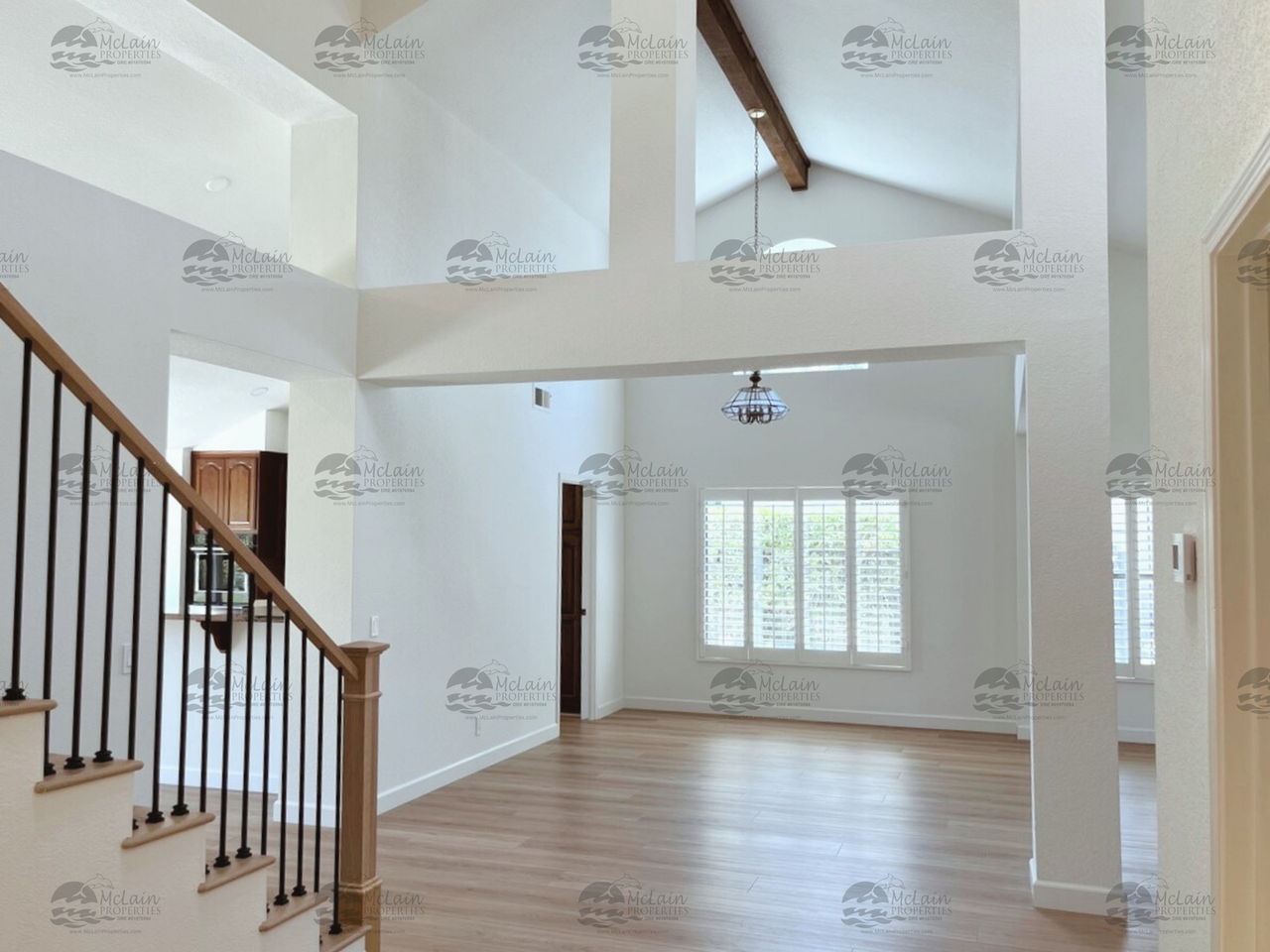 1125 Columbus Way - Photo 7 of 48