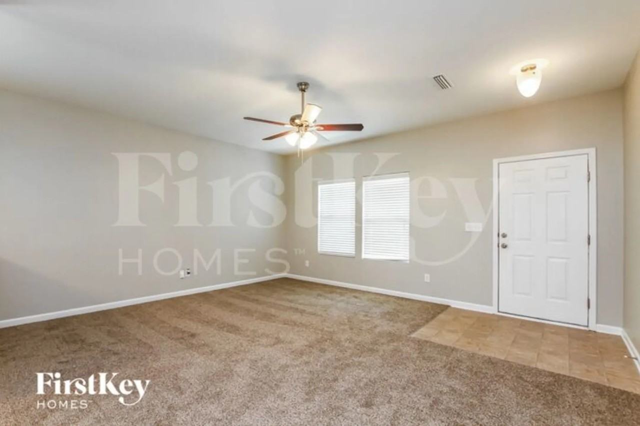 504 Landis Oak Way - Photo 2 of 15