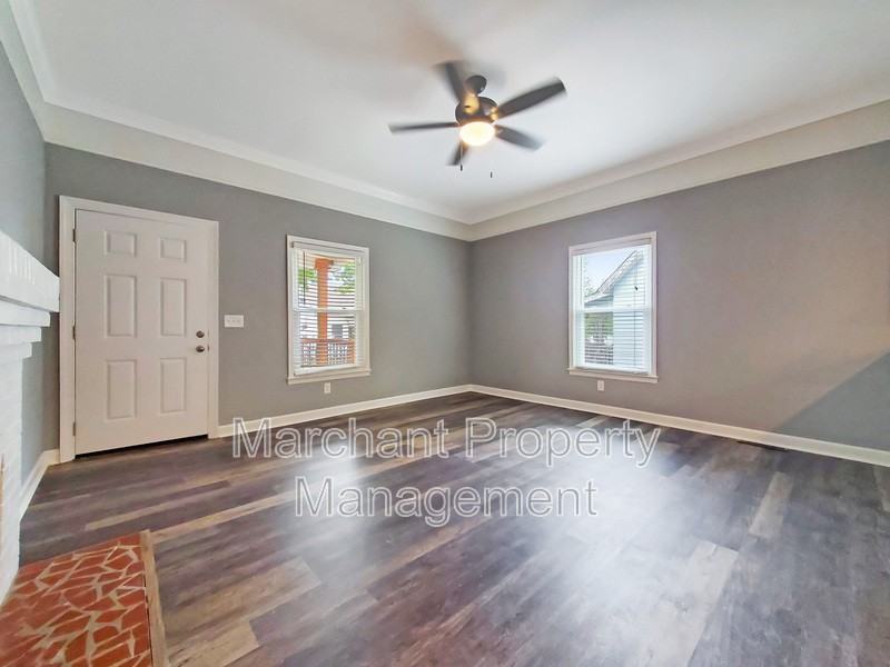 5 Welch St - Photo 4 of 22