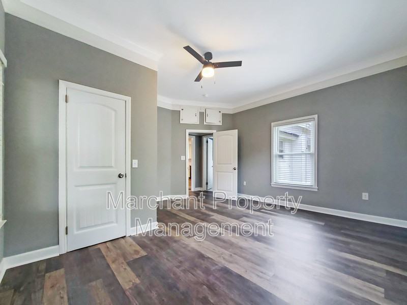 5 Welch St - Photo 7 of 22
