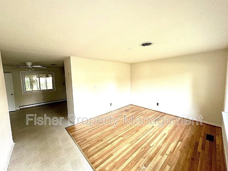 6300 Binns Ave - Photo 3 of 18