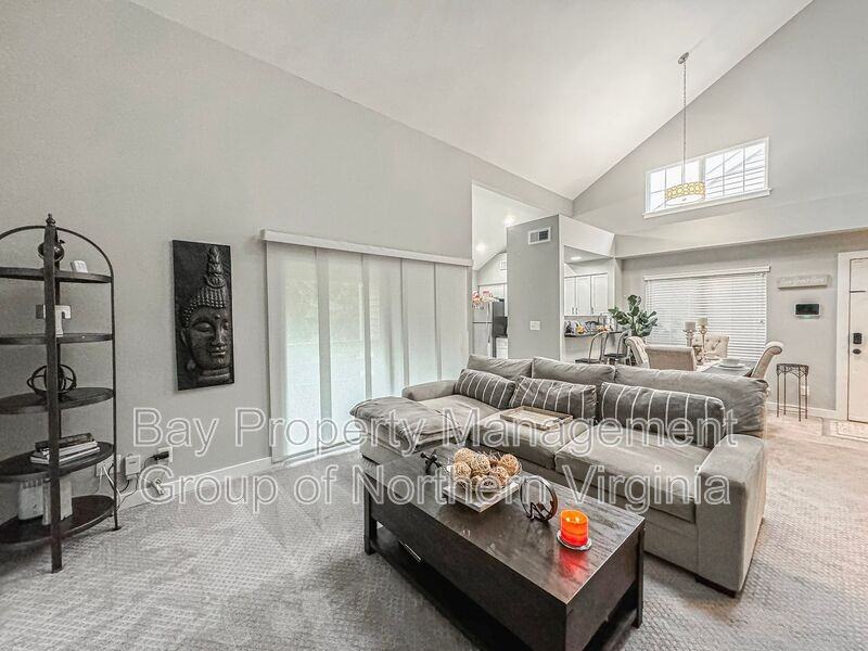 6612 Jupiter Hills Cir #D - Photo 3 of 24