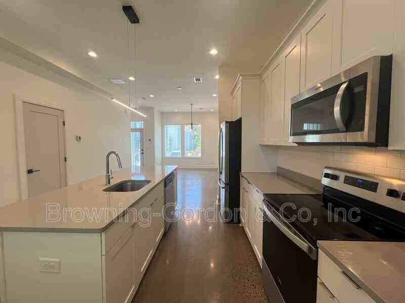 1546 Yarra St - Photo 3 of 21