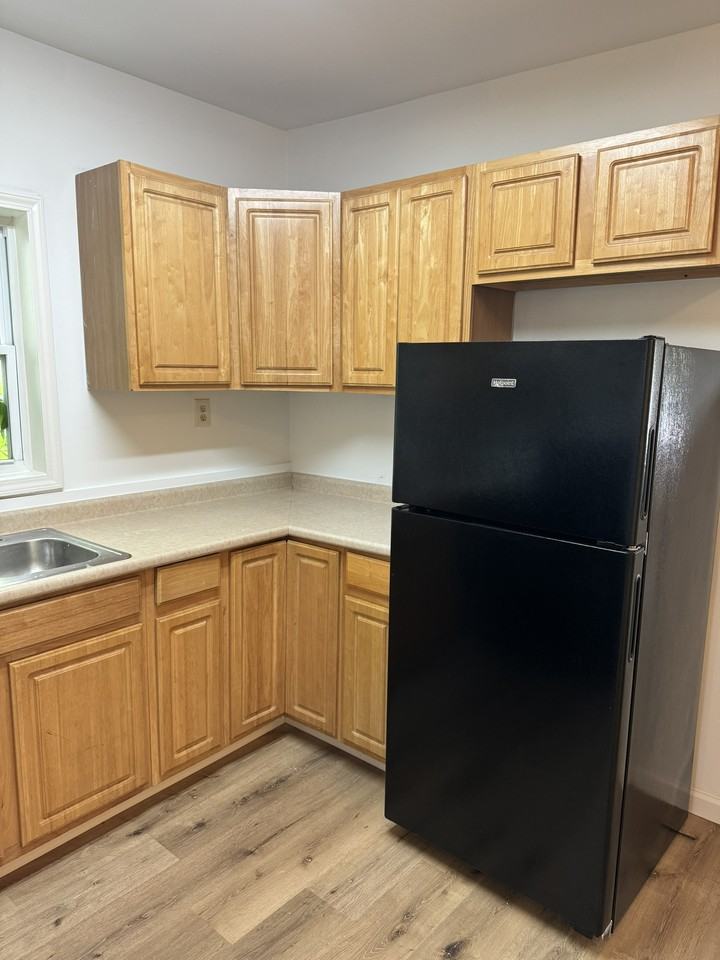 306 S State St #306 - Photo 5 of 10