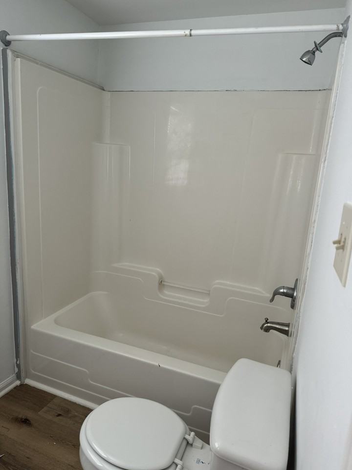 306 S State St #306 - Photo 7 of 10