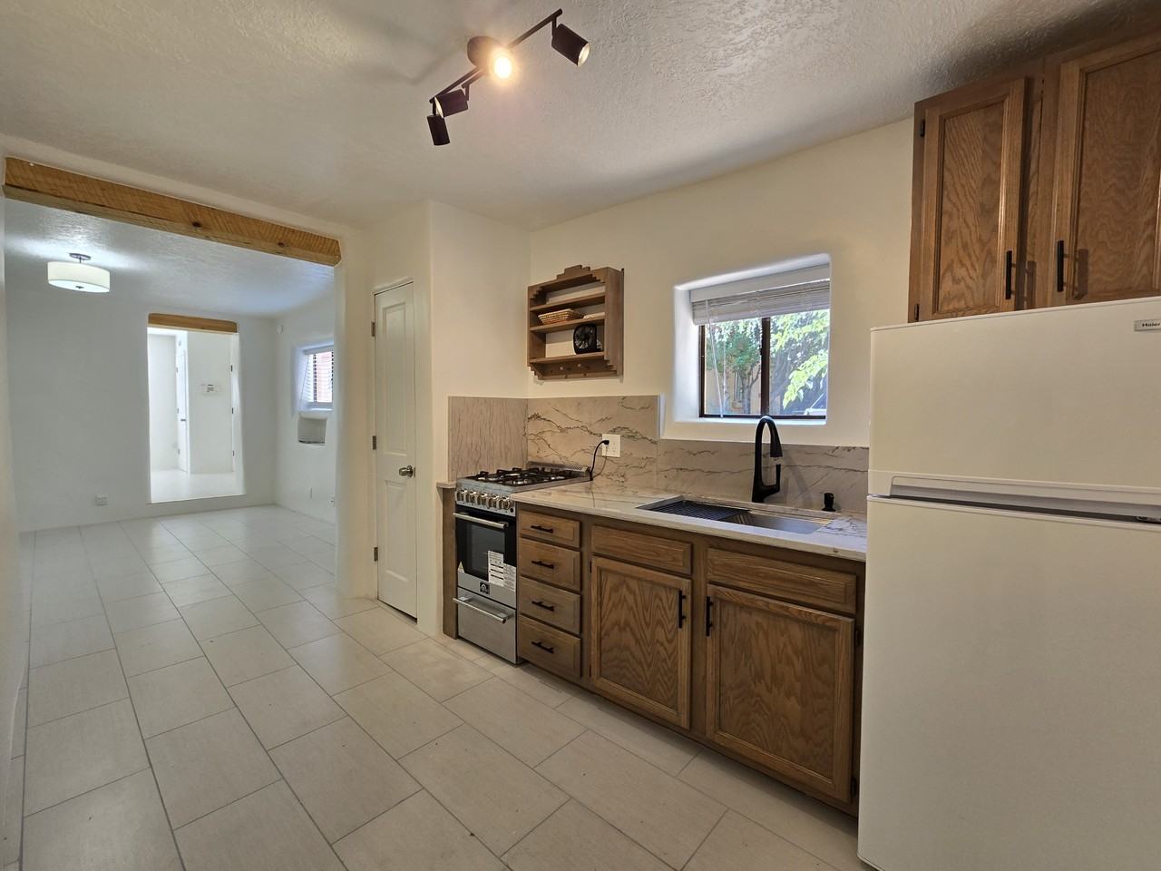 667A Old Santa Fe Trl - Photo 3 of 10