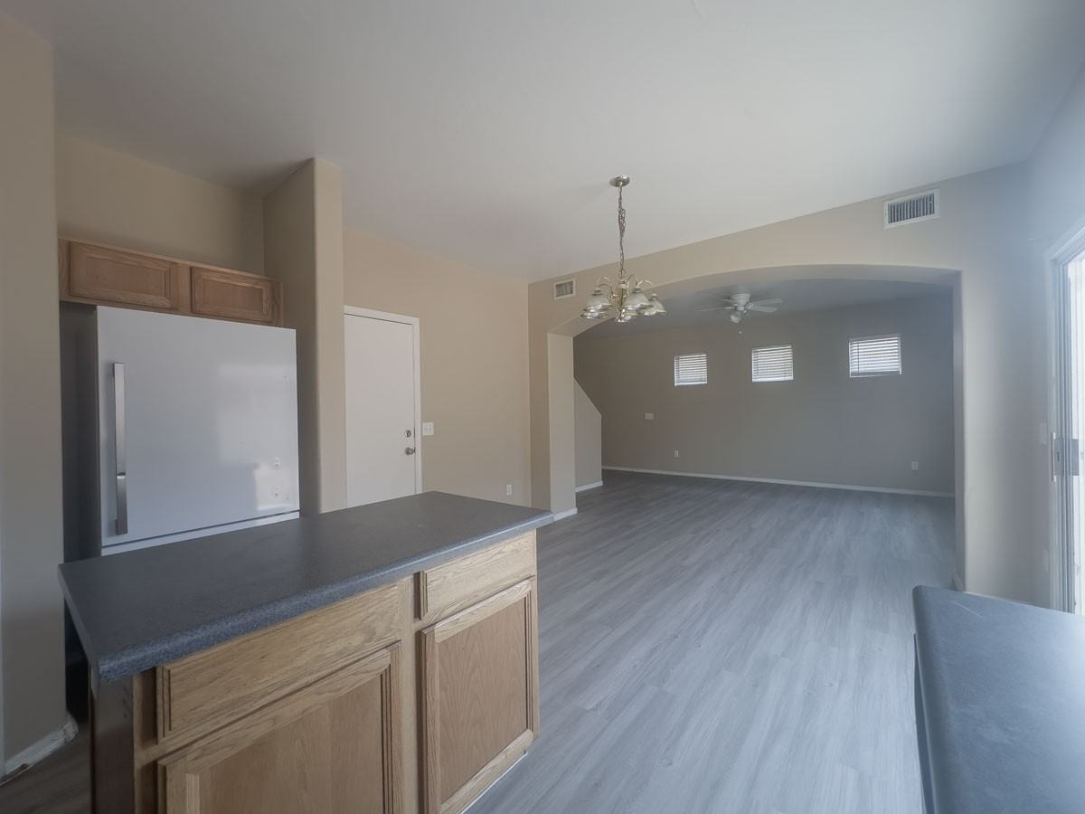 12170 Flanagan Street - Photo 4 of 20