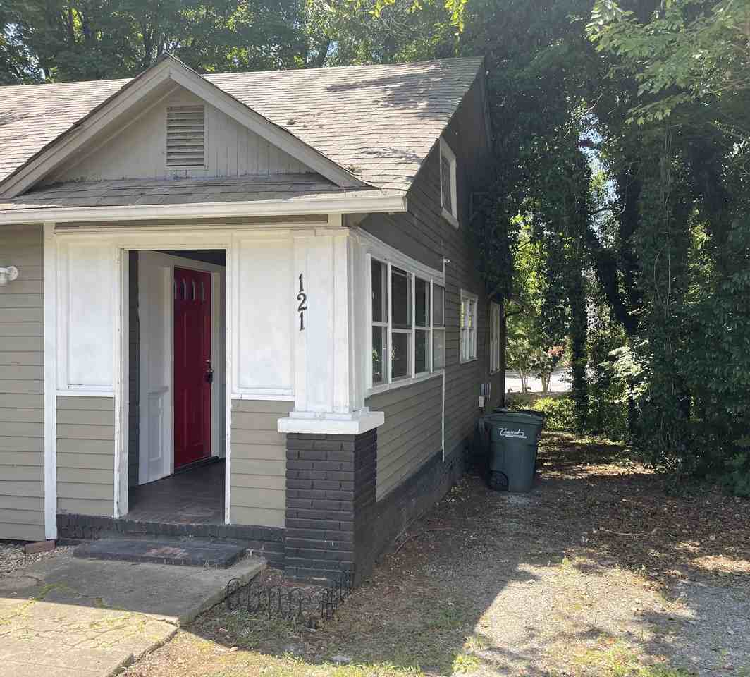 121 High Ave Sw - Photo 2 of 14